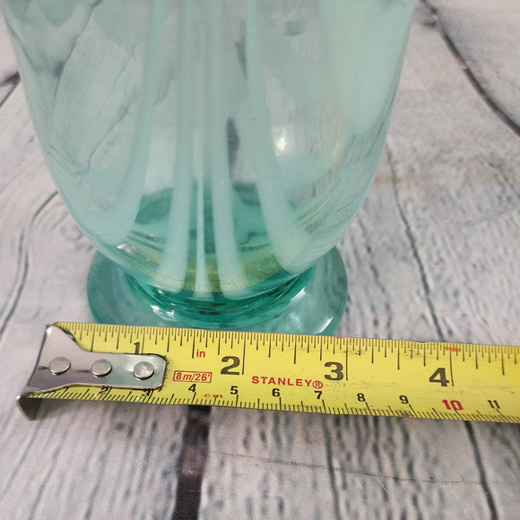 Hand Blown Glass‎ Vase/Glass 6.5” Green Swirls MMA - Picture 6 of 7